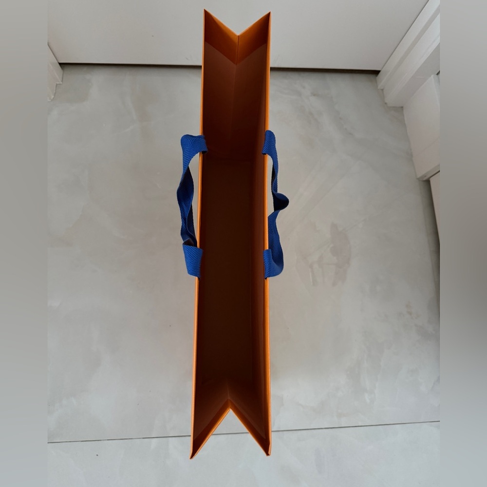 Louis Vuitton Large Shopping Bag and Receipt Holder - Picture 6 of 9